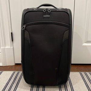 Authentic Tumi T3 Carry On Suitcase